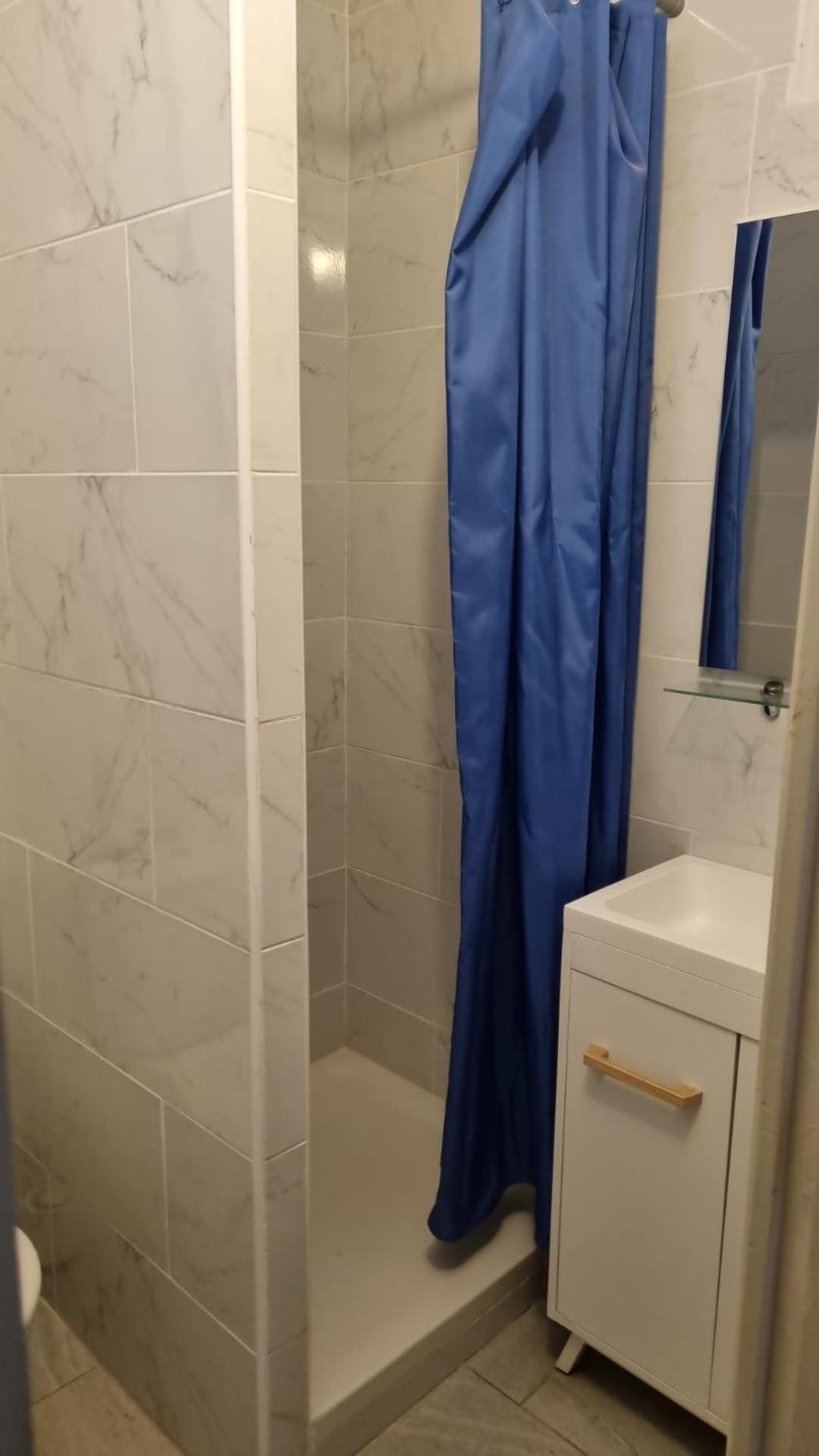 Centre One Bedroom *